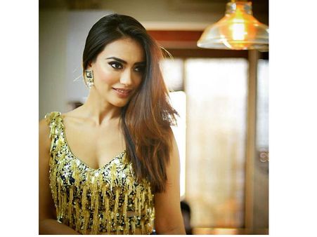 Viral नागिन 3 की बेला सुरभि ज्योति ने इन तस्वीरों से मचाया कहर, लाखों लोग देख रहे हैं