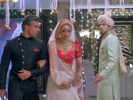 कसौटी जिंदगी की 2: मिस्टर बजाज-प्रेरणा की शादी पर फूटा फैंस का गुस्सा, कहा शो देखना बंद