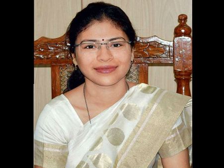 फिल्म 'दंगल' से क्रुसेडर दुर्गा शक्ति नागपाल को किस चीज़ ने किया प्रेरित, जाने यहाँ!