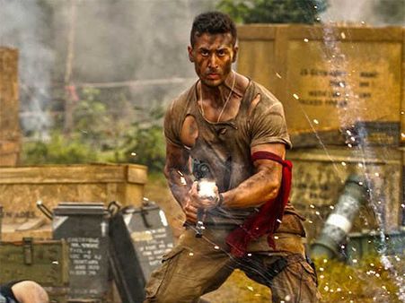 दुनिया की सबसे पॉवरफुल गन चलाते दिखेंगे टाईगर श्राफ- WAR में होगा एक्शन धमाका