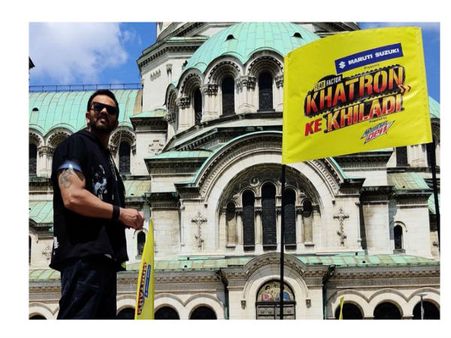 Khatron Ke Khiladi 10 का एपिसोड Leak, रोहित शेट्टी के साथ कंटेस्टेंट का धमाका Video