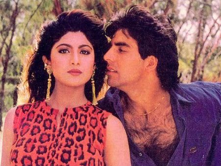 25 Years: अक्षय कुमार- सैफ अली खान की सुपरहिट फिल्म- शाहरुख, सलमान ने की थी रिजेक्ट!