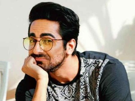 ड्रीम गर्ल की धमाकेदार ओपनिंग के साथ आयुष्मान खुराना की Birthday पार्टी