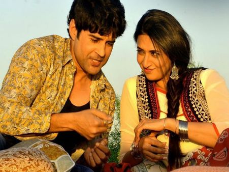 Review कोल्ड लस्सी चिकन मसाला: राजीव- दिव्यांका की ये मसालेदार डिश स्वाद से भरपूर है