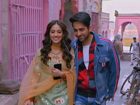 Box Office:आयुष्मान खुराना की 'ड्रीम गर्ल'ने पहले दिन धुआंधार कमाई से बनाया तगड़ा रिकॅार्ड