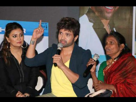 लता मंगेशकर ने 'रानू मंडल' को कहा नकली, हिमेश रेशमिया ने बोला- सब गलत, करारा जवाब