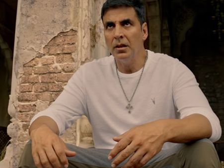 अक्षय कुमार की 'हाउसफुल 4' रिलीज होते ही ऑनलाइन हो गई LEAK- पूरी की पूरी फिल्म!