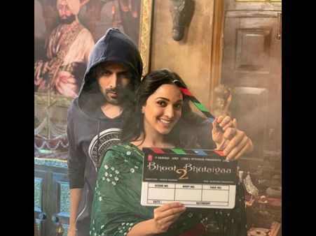 First Look- शुरु हुई भूल भुलैया 2 की शूटिंग- सामने आई कार्तिक आर्यन और कियारा की पहली तस्वीर