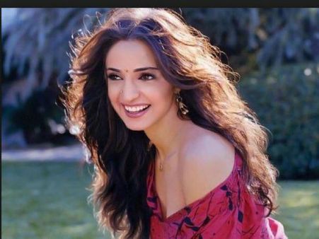 ऑनस्क्रीन किसिंग जब मेरा पति कर सकता है तो मैं क्यों नहीं, ये कोई ढोंग नहीं है