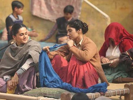 सांड की आंख फिल्म रिव्यू: सही निशाने पर लगी है 'शूटर दादी' की अद्भुत कहानी, दिल को छू जाएगी