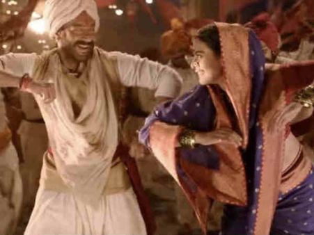 अजय देवगन की तानाजी: इस टीचर ने अजय देवगन की ली क्लास, बताया कैसे बनते हैं तानाजी