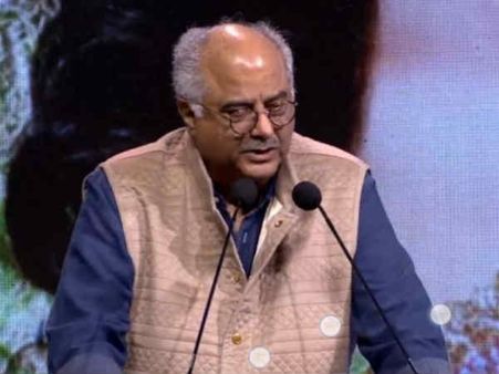 अक्किनेनी नागेश्वर राव अवार्ड: श्रीदेवी के लिए अवार्ड लेते हुए रो पड़े बोनी कपूर
