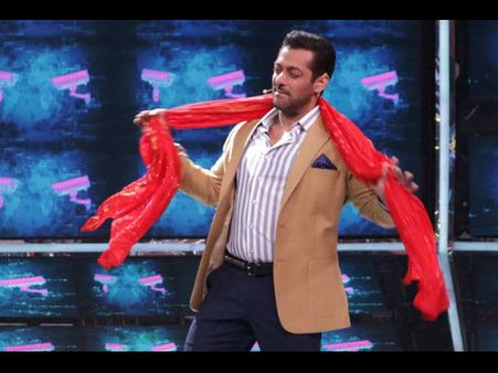 सलमान ने किया Bigg Boss 13 छोड़ने का फैसला, मेकर्स ने एक झटके में बढ़ा दिए इतने करोड़ !