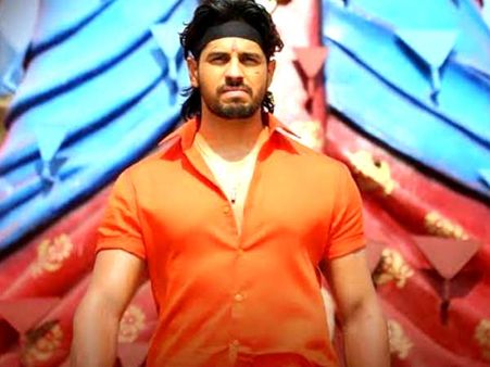 INTERVIEW: रोहित शेट्टी और राजकुमार हिरानी की फिल्मों में मैं फिट बैठ सकता हूं- सिद्धार्थ मल्होत्रा