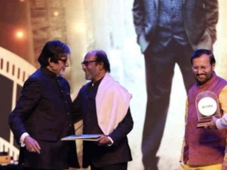 IFFI 2019: रजनीकांत को मिला अमिताभ बच्चन के हाथों से गोल्डन जुबिली सम्मान