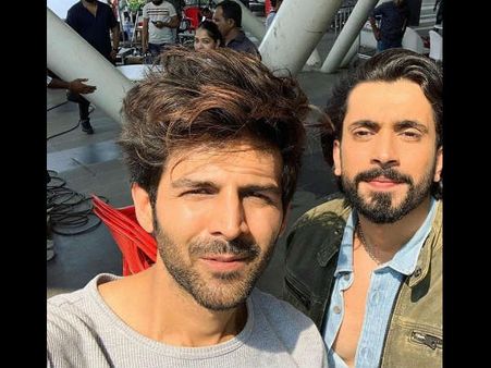 सनी सिंह को फिल्म 'पति, पत्नि और वो' में अपने अभिनय के लिए मिल रही है अपार प्रशंसा