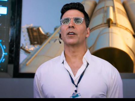 Box office: 2019 में अक्षय कुमार ने जमाया कब्जा, नंबर 1 सुपरस्टार, 500 करोड़ कमाई पार !