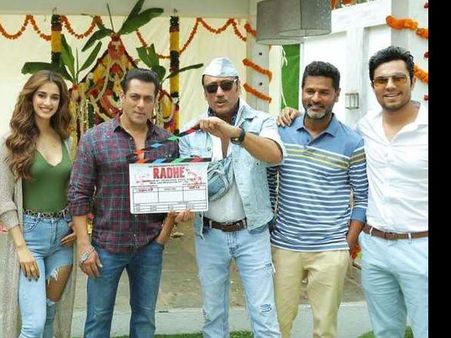 ईद 2020 राधे में होगा सलमान-रणदीप के बीच खतरनाक एक्शन, तगड़ी डिटेल आयी सामने !