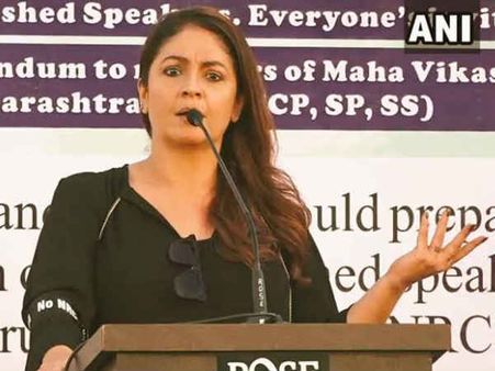 मैं CAA का साथ दूंगी तो मेरा खुद के घर का बंटवारा हो जाएगा - पूजा भट्ट