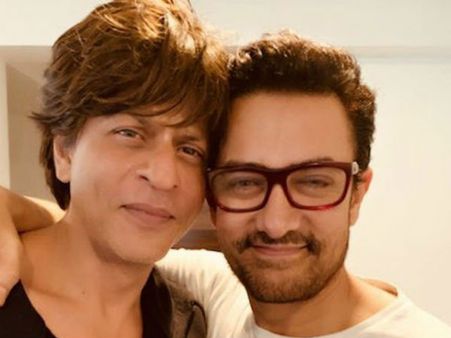 ''शाहरुख और आमिर ने 5 साल पहले असहिष्णुता की बात की थी, और वो बिल्कुल सही थे''