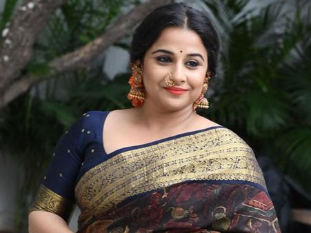 विद्या बालन ने सफाई कर्मचारियों का बढ़ाया हौसला- कोरोना लॉकडाउन के बीच शेयर किया वीडियो
