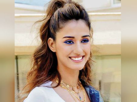 लॉकडाउन के दौरान टाइगर श्रॉफ की फैमिली के साथ हैं दिशा पटानी? बहन कृष्णा श्रॉफ ने दिया जवाब