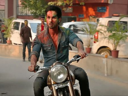 Birthday- शाहिद कपूर का फिल्में हिट करवाने का जबरदस्त फॉर्मूला, अड़ियल किरदार में भी हैं फेवरेट