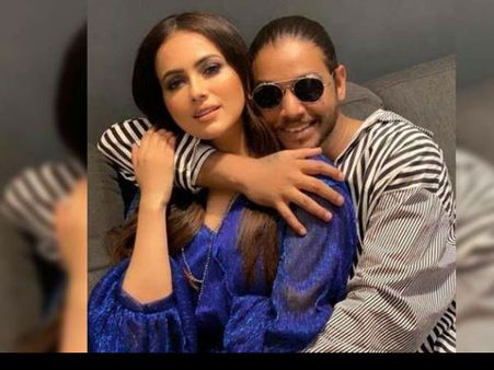 बॉयफ्रेंड ने दिया धोखा, सना खान ने 20 दिन तक खाई नींद की गोलियां, बड़ी खबर