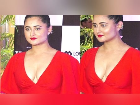 बिग बॉस 13 से बाहर आईं रश्मि देसाई की तस्वीरें हुईं वायरल- क्या मिल गया है कोई नया प्रोजेक्ट !