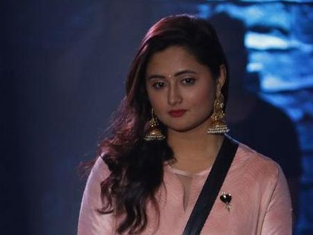 Bigg Boss 13 जीतकर भी हार गए सिद्धार्थ शुक्ला, रश्मि देसाई को मिले इतने करोड़, सबसे ज्यादा !