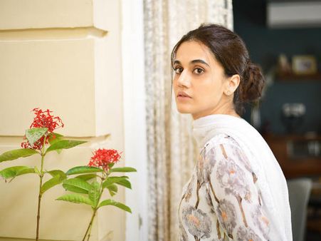 अमृता प्रीतम की बायोपिक करना चाहती हैं तापसी पन्नू- क्या ये होगी अगली फिल्म!