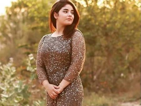 कश्मीर की मौजूदा हालात पर ज़ायरा वसीम ने उठाए ये 7 सवाल- पोस्ट में छलका दर्द