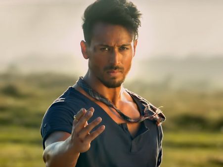 BOX OFFICE: 'बागी 3' की जबरदस्त ओपनिंग- अजय देवगन की तान्हाजी को छोड़ा पीछे