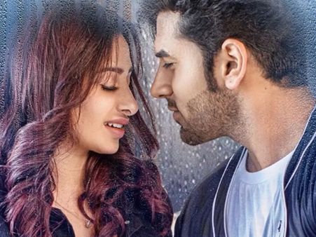 बिग बॉस की छुपी रुस्तम जोड़ी पारस-माहिरा की ओपन हुई लवस्टोरी- वायरल वीडियो !