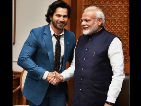 वरुण धवन ने पीएम मोदी के भाषण का बना दिया रैप- धड़ल्ले से वायरल हुआ वीडियो