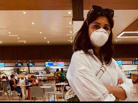 कोरोना के कहर से डर गया बॅालीवुड, सूर्यवंशी के साथ करोड़ों का घाटा, हिला देगी ये रिपोर्ट !