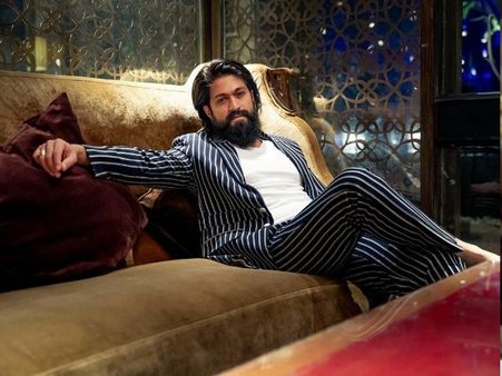KGF चैप्टर 2 में चंद मिनटों के सीन के लिए सुपरस्टार यश ने ली 6 महीने की शूटिंग- धमाकेदार एक्शन!