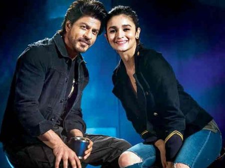 लॉकडाउन के बीच पहली गुड न्यूज़ - शाहरूख खान - आलिया भट्ट की अगली फिल्म फाईनल