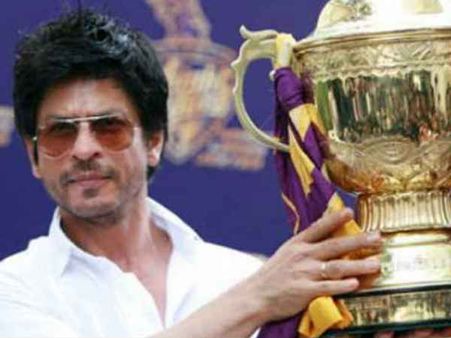 शाहरूख खान ने की कोरोना के लिए दुआएं, आईपीएल 2020 में हो सकता है 10 हज़ार करोड़ का नुकसान