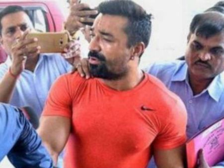 भड़काऊ वीडियो मामले में एजाज खान हुए थे गिरफ्तार- 6 दिनों के बाद अब मिली जमानत-आते ही लिखा ये ट्विट