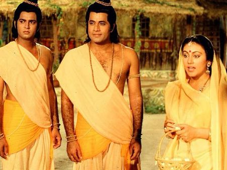 रामायण में छिड़ी जंग, सुनील लहरी ने कहा- रावण 'अरविंद' को अवॉर्ड, लंकेश ने कहा राम-लक्ष्मण पहले !