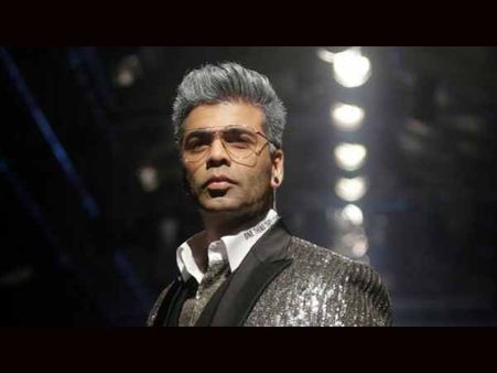 तख्त फिल्म के बंद होने वाली खबरों पर गुस्साए करण जौहर, बताया- फेक है ये, महामारी पर ध्यान दो