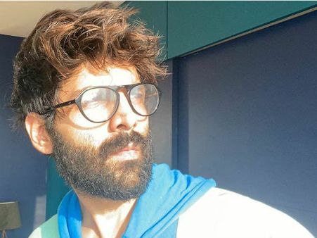 कार्तिक आर्यन ने शेयर की अपनी नई 