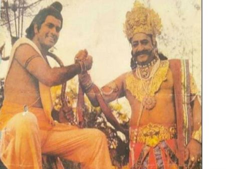 रावण के वध पर मना दशहरा, रामायण के एपिसोड में एडिट किए गए सीन ! राम-रावण की Rare तस्वीर