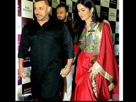 PICS: सलमान खान की ईद दावत, 'कैटरीना कैफ' बनीं खूबसूरत चांद, देखते ही कहेंगे माशाल्लाह