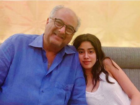 बोनी कपूर के घर 3 लोग हुए कोरोना पॉजिटिव, खुशी कपूर- जाह्नवी के संक्रमित होने पर बड़ा खतरा !