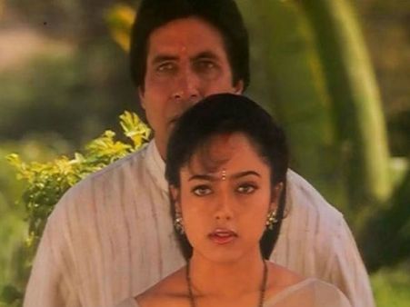 'सूर्यवंशम' के 21 साल और 21 बातें: हेलिकॉप्टर क्रैश में मारी गई थी अमिताभ बच्चन की हीरोइन