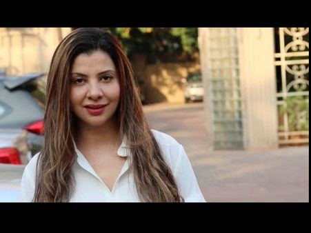 मैं बेहोश हो गई, सुबह 4 बजे किसी अस्पताल ने अपना गेट नहीं खोला,लगा कि अब खत्म- संभावना सेठ