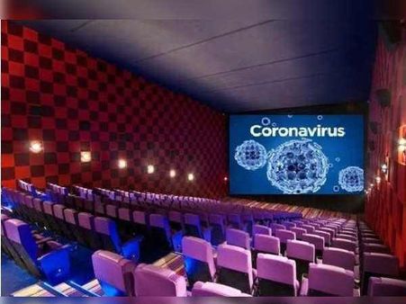 थियेटर मालिकों ने बॉलीवुड से की गुज़ारिश - ऑनलाइन मत करें फिल्में रिलीज़, लक्ष्मी बम से मिलेगा धोखा!