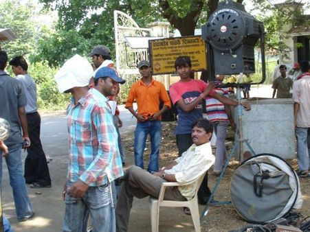 कोरोना गाइडलाइन्स में जून से शूटिंग, ये हैं 7 तगड़ी शर्त, मौत पर मिलेंगे 50 लाख, जानिए DETAILS !